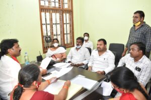 గ్రంథాలయ  అభివృద్దికి  కృషి ::జిల్లా గ్రంథాలయ సంస్థ చైర్మన్  రఘువీర్ సింగ్*